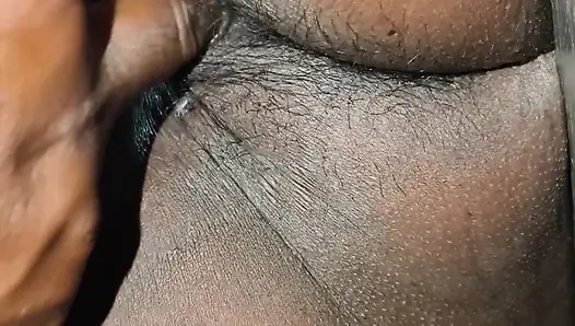 Mallu Girl Fingering and Fuking in Top Possition