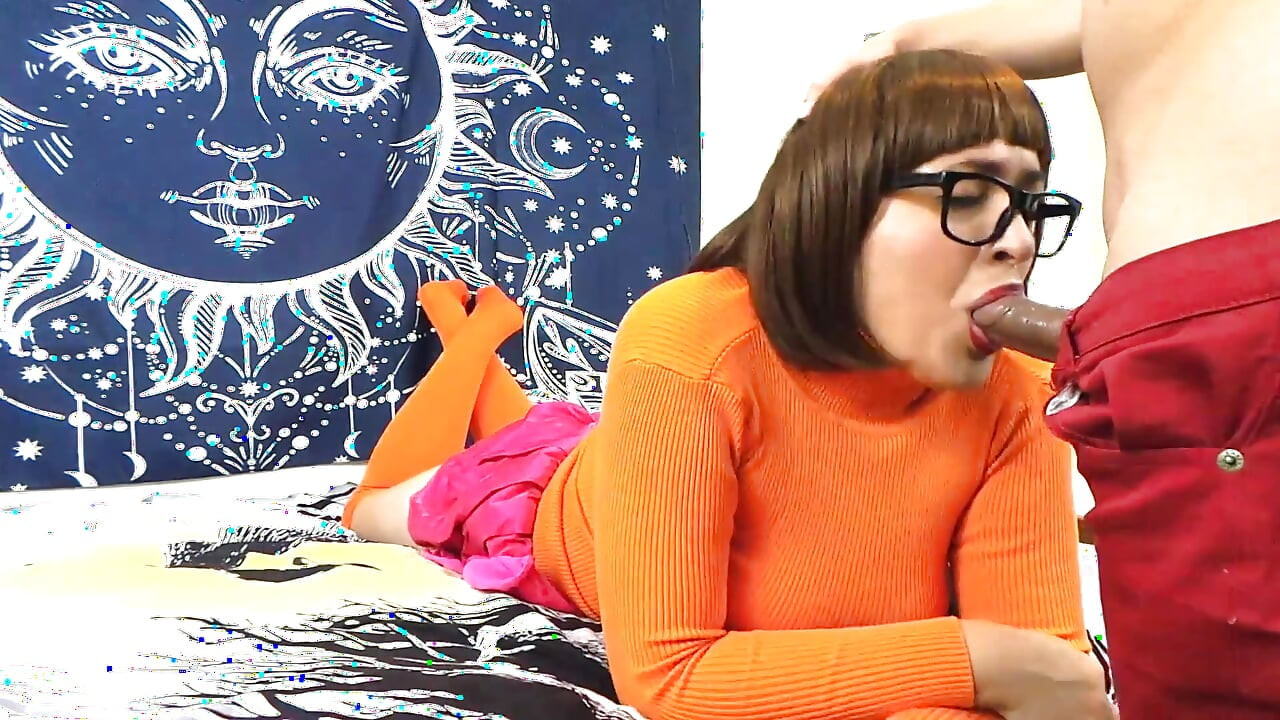 Velma puši strancu
