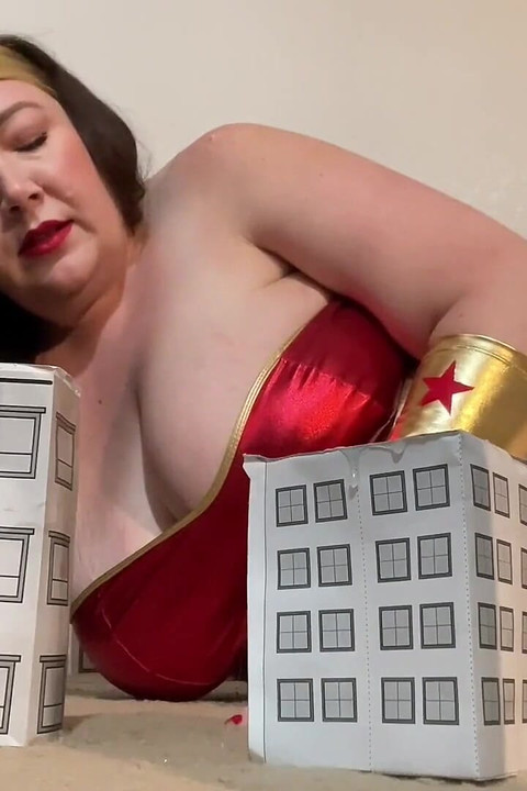 Giant Wonder Woman Lost in Your City