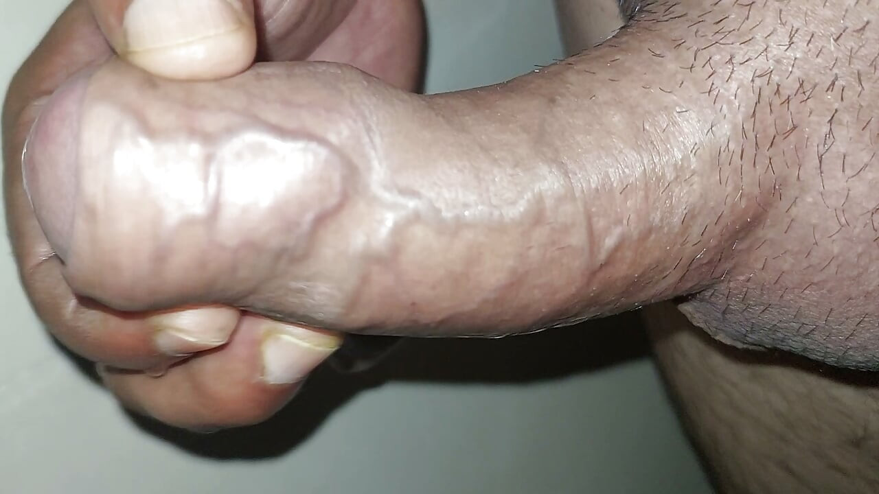 Dad give me handjob on my 19 th birthday
