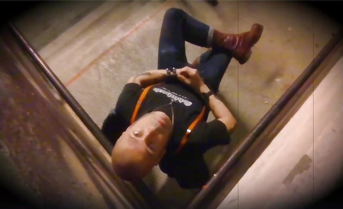 SKINHEAD jerking off