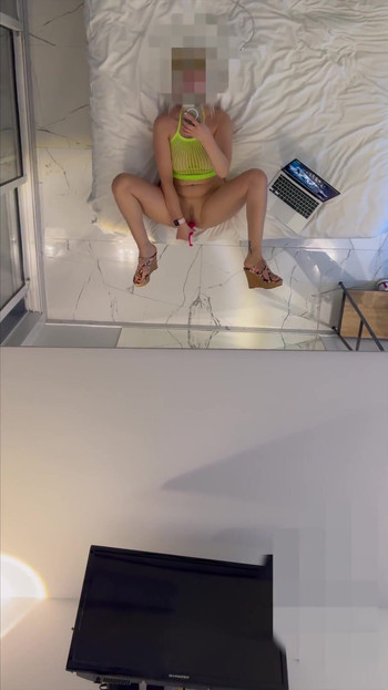 Epic moment from "Miss Piss in Cap d'Agde"
