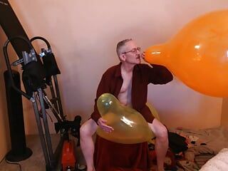 BalloonBanger Видео No100 - Гигантские воздушные шары сит-поп (переиздание)