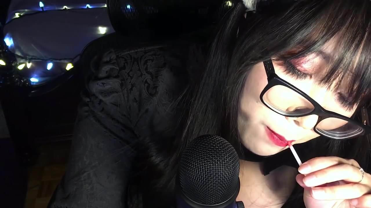 ASMR Candy Eating