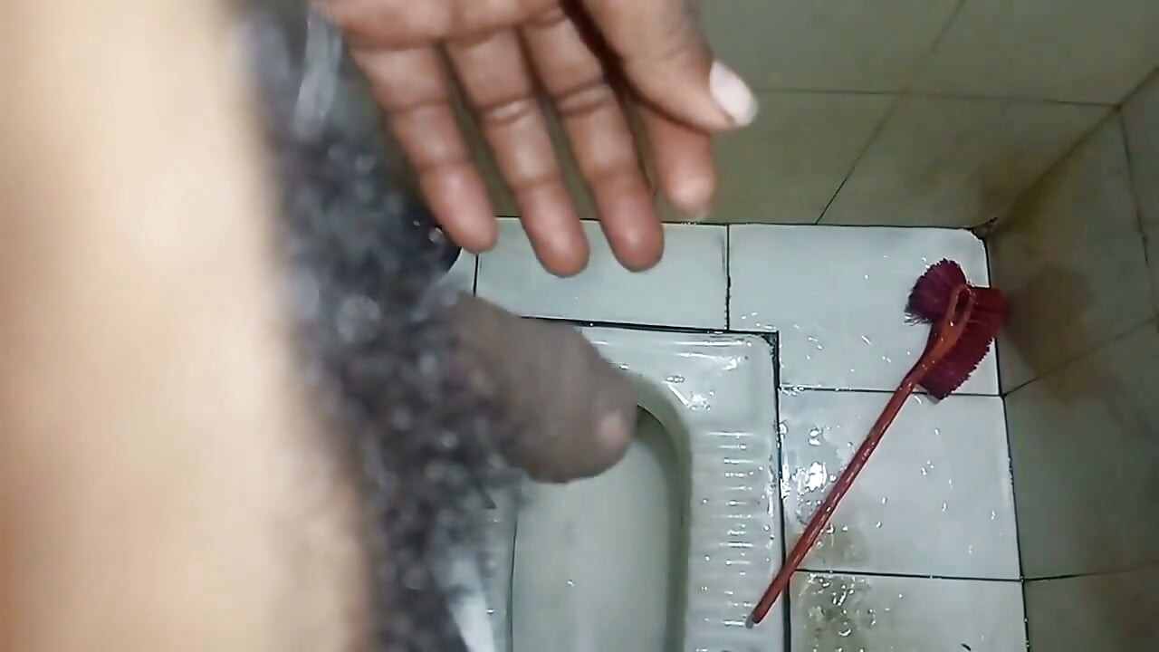 Indian Desi Girl Friend Fucking Pussy with Kissing Lips
