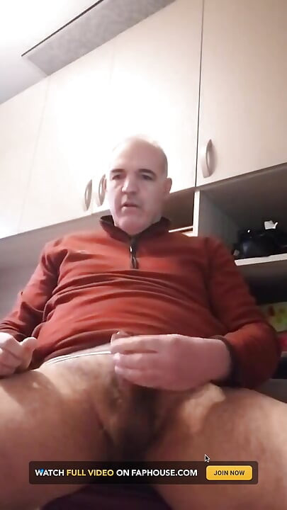 Быстрый кончающий шот перед тяжёлым и напряжённым днём