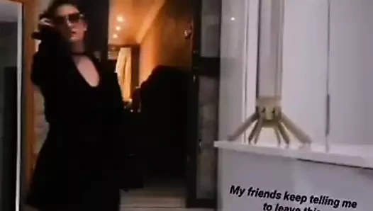 видео Missaurababe