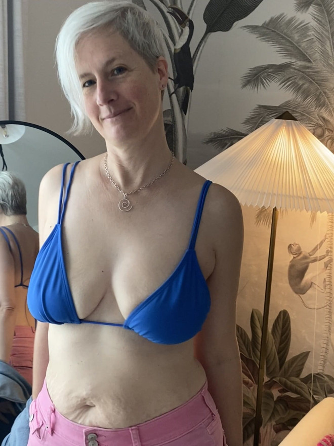 Wanna see more darling? Link's in bio, sub and dm me XH24 for a free vid!