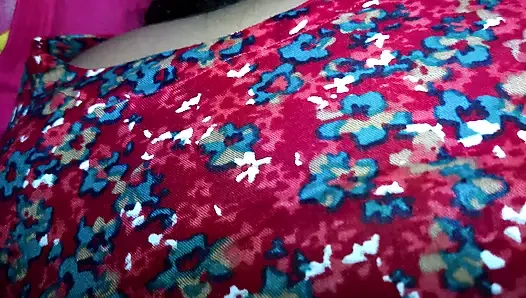 Çok seksi Sima Sarkar'ın büyük götü, Gulshan, Dakka'da harika bir sikiş videosu.