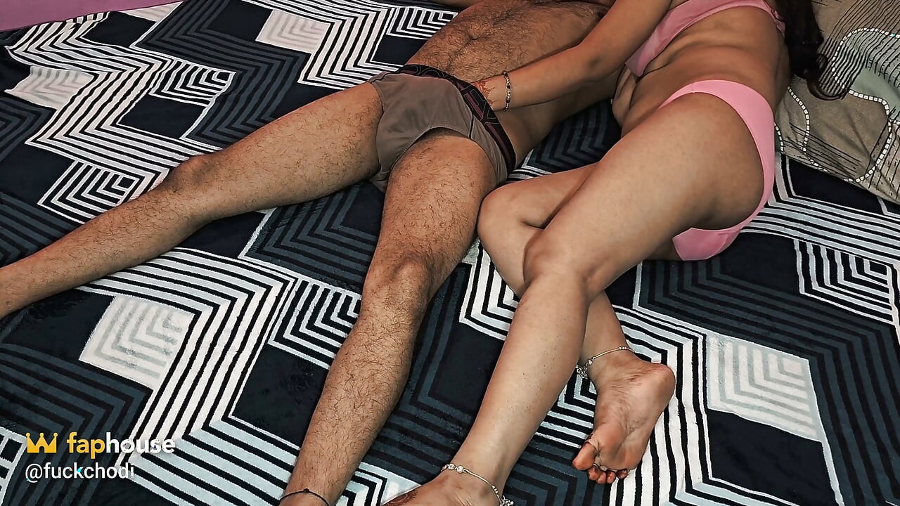 MILF Diya Bhabhi Fucked with Step Brother