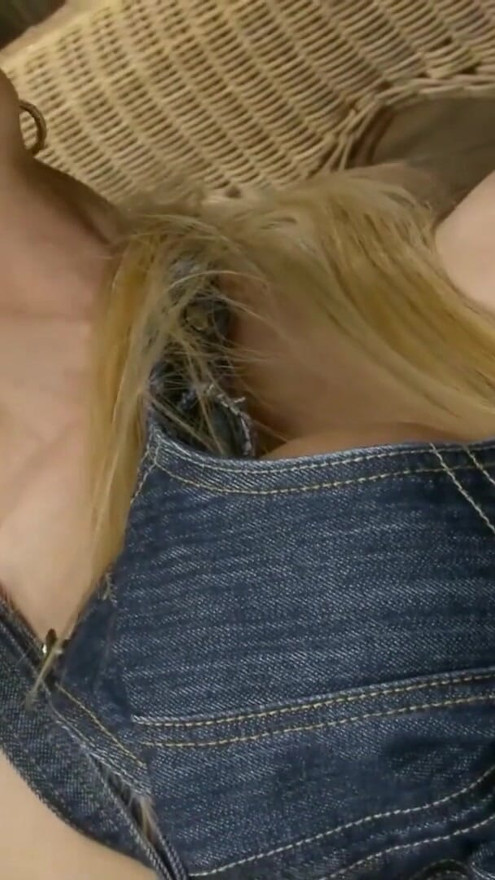 Instead of gardening the blonde busty milf gets her shaved | Clip 3