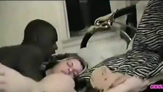 Aldatılan orta yaşlı seksi kadın - aldatan evli kadın