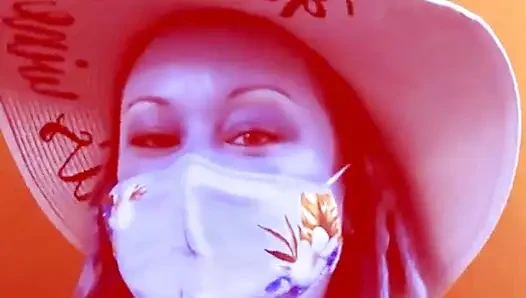 Kadın kılıklı sürtük tüm versiyonlarını eğitiyor plaj videosu