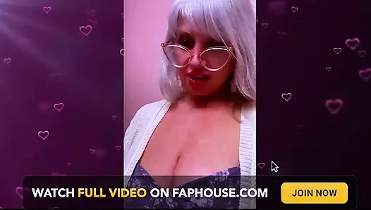 BTS Rosie'nin aptal köpüklü eğlencesi