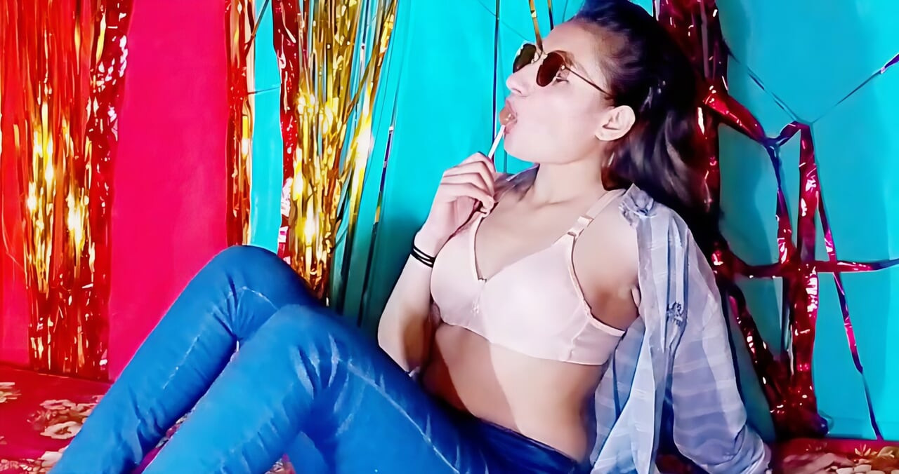 A beautiful girl masturbates a tight wet pussy while no one is at home