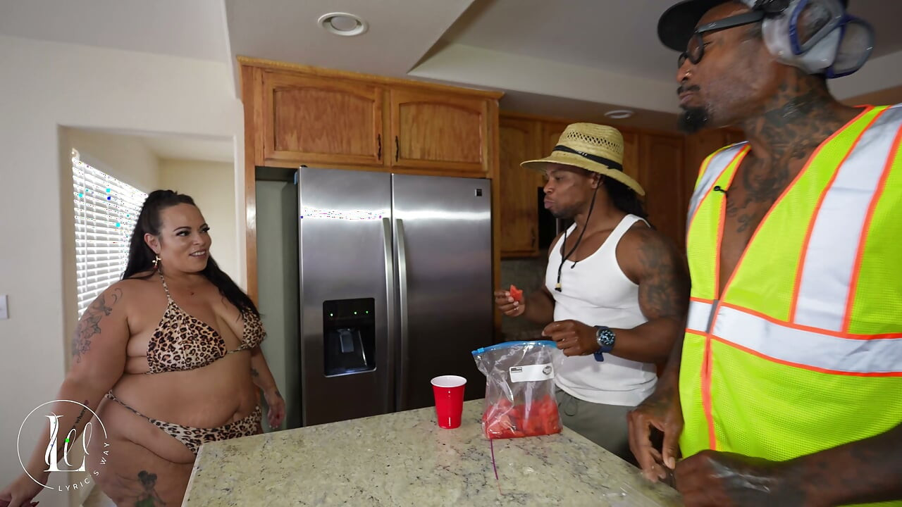 BBC Maintenance Crew Fucks BBW Carissma Deluca
