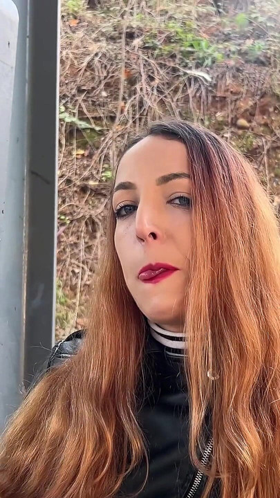 Liz Rainbow Smoking an Arturo Fuente Opus X Fuente Fuente