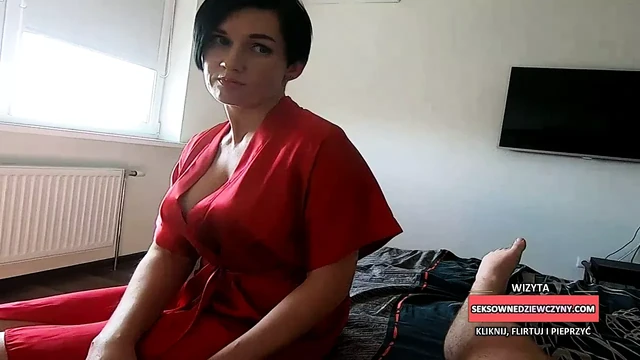 TRZYMAM MACOCHE MOCNO I WSZEDLEM DO SRODKA