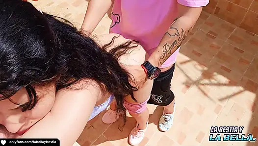 Üvey kız kardeşimle spor salonuna gidince ev yapımı seks