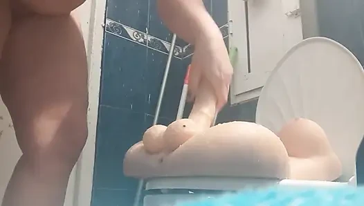 Piss u, suck u, fuck u, wank u, shower u