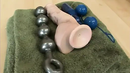 Roxxxy Rush: Big Natural Tits and Double Penetrations