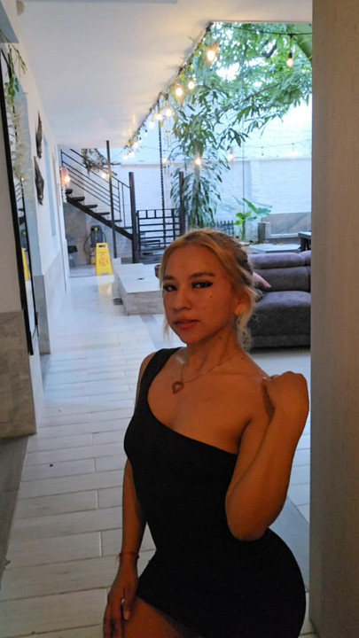 My beautiful loves! Happy Saturday, the last one we spent this year, will you join me? so as not to go through it alone