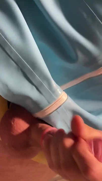 Kummin u kondomu i lateksu | Isječak 1