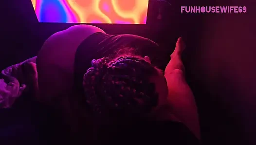 Sucking him off then ride reverse cowgirl till he fucks my face