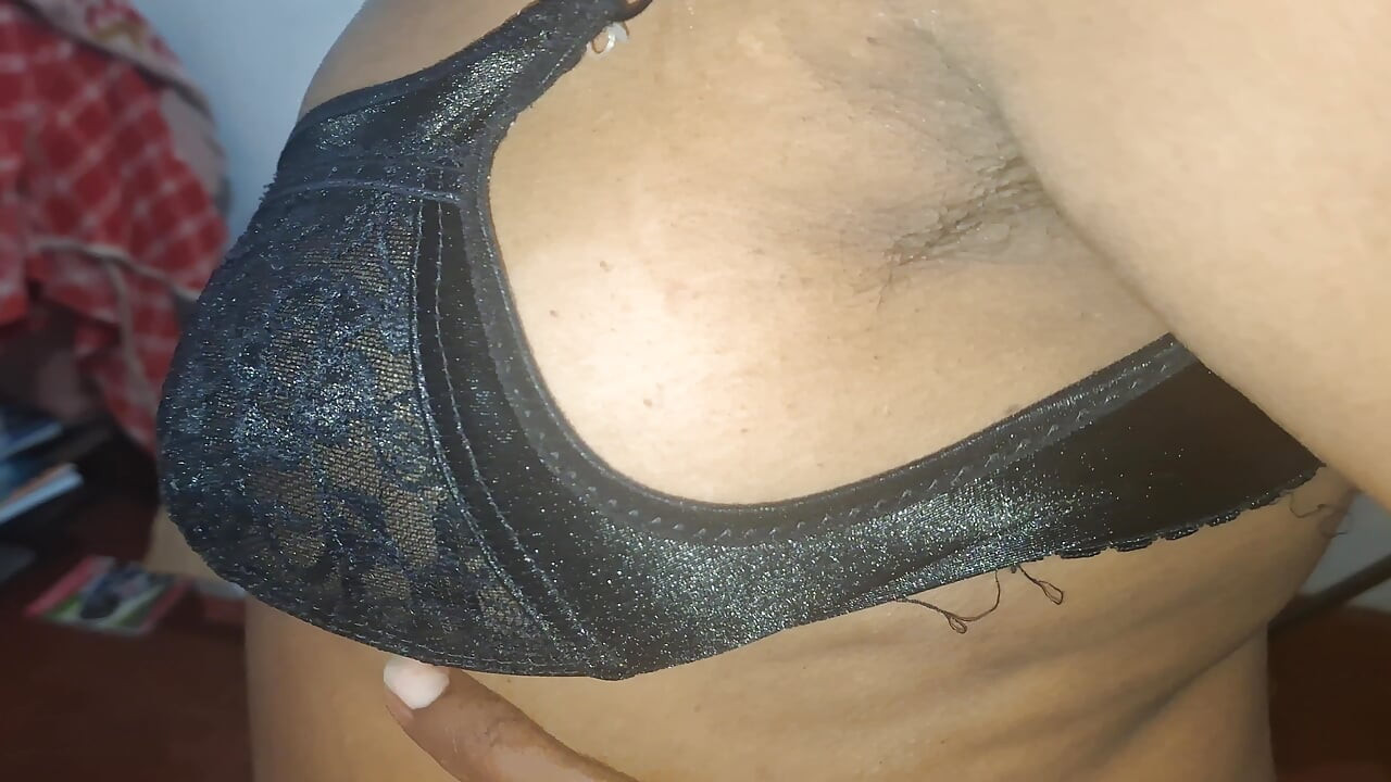 Tamil caliente tía mostrando su cuerpo