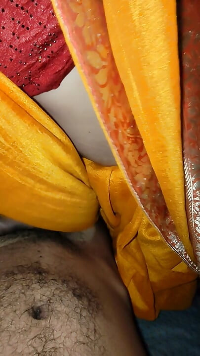 Desi Sasu Ji Ko Choda Hard Fuck in Bedroom