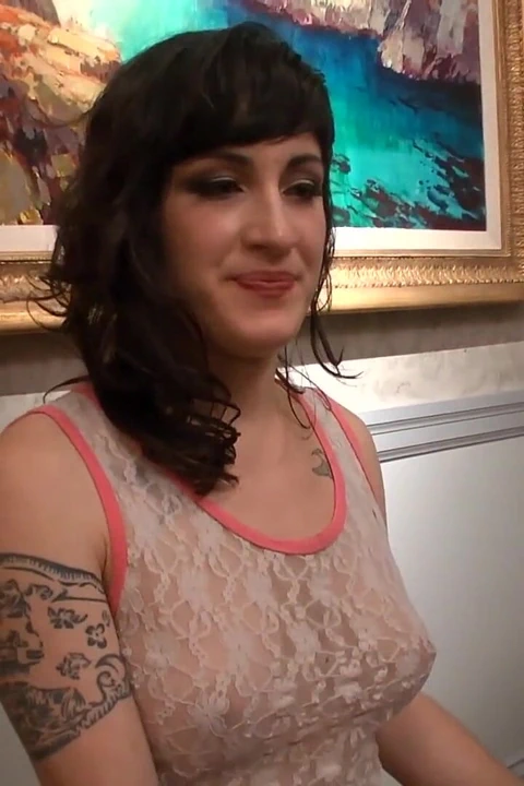 毛茸茸的女孩与完美的胸部 90 年代