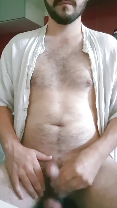 Drkanje Brunbarbu98 i svršavanje na sladoledu