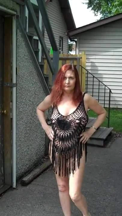 Redhot Redhead Show 9-5-2017 (Caught in Public Again)