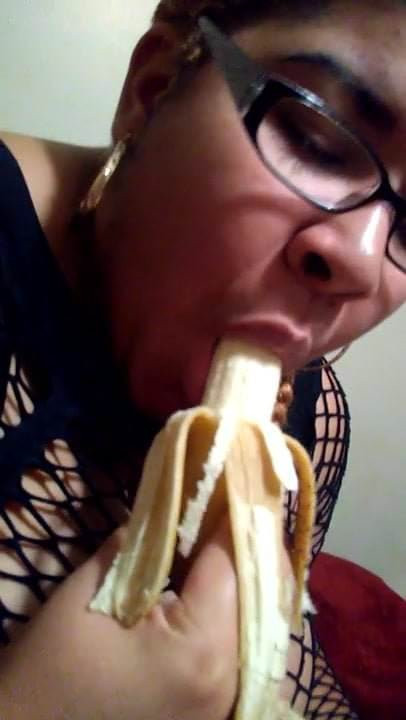 LATINA MILF BBW  BANANA  BJ