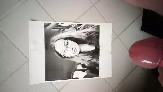 Tributegirlie99'a haraç