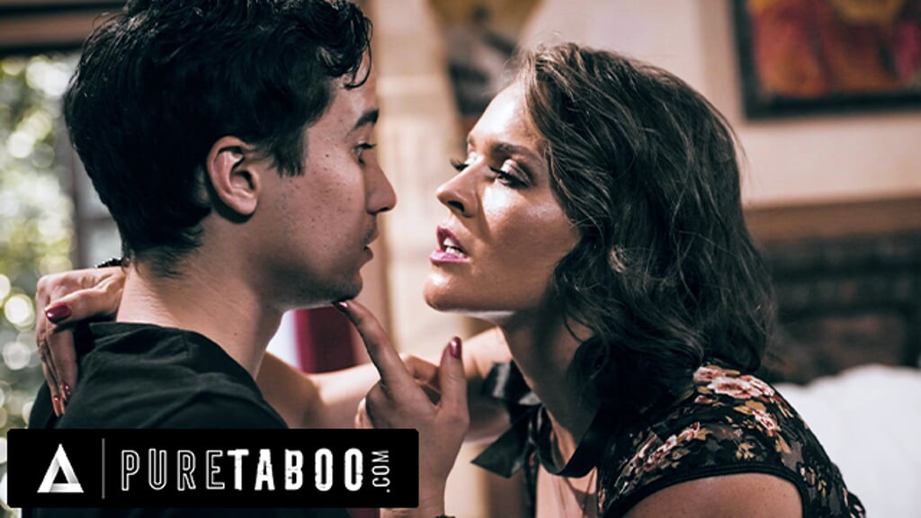 Pure taboo máy bay bà già krissy lynn thèm khát tình dục lừa dối chồng cô ấy với thiếu niên nhìn trộm biến thái