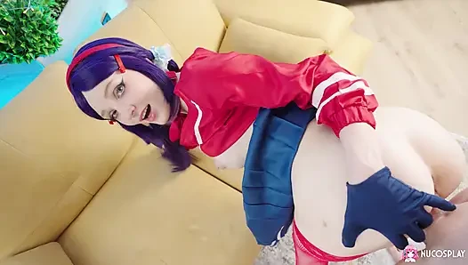 Ateşli seksi sürtük Dolly Rud erkek arkadaşıyla sikişiyor.