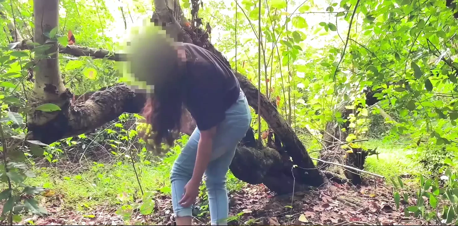 Khet me desi bhabhi ki gand mari.-  Out dor risky sex…