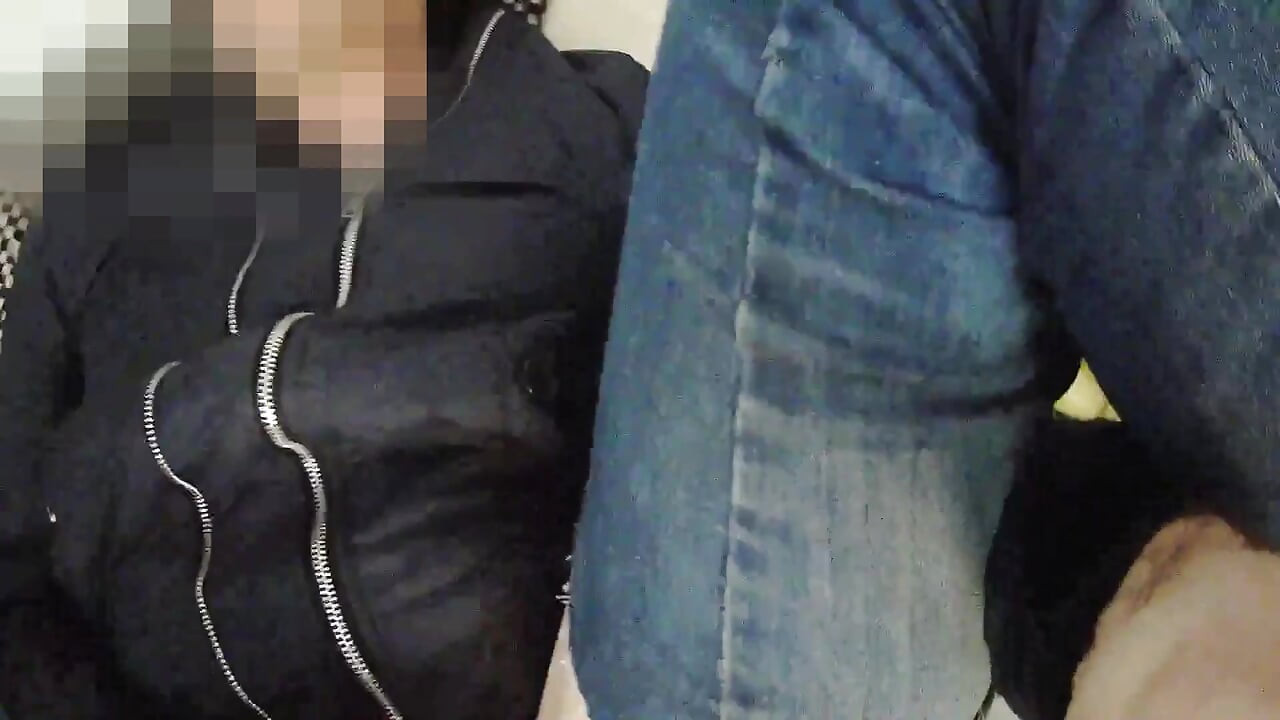Sarışın kadın kılıklı götlü amcığına sahip