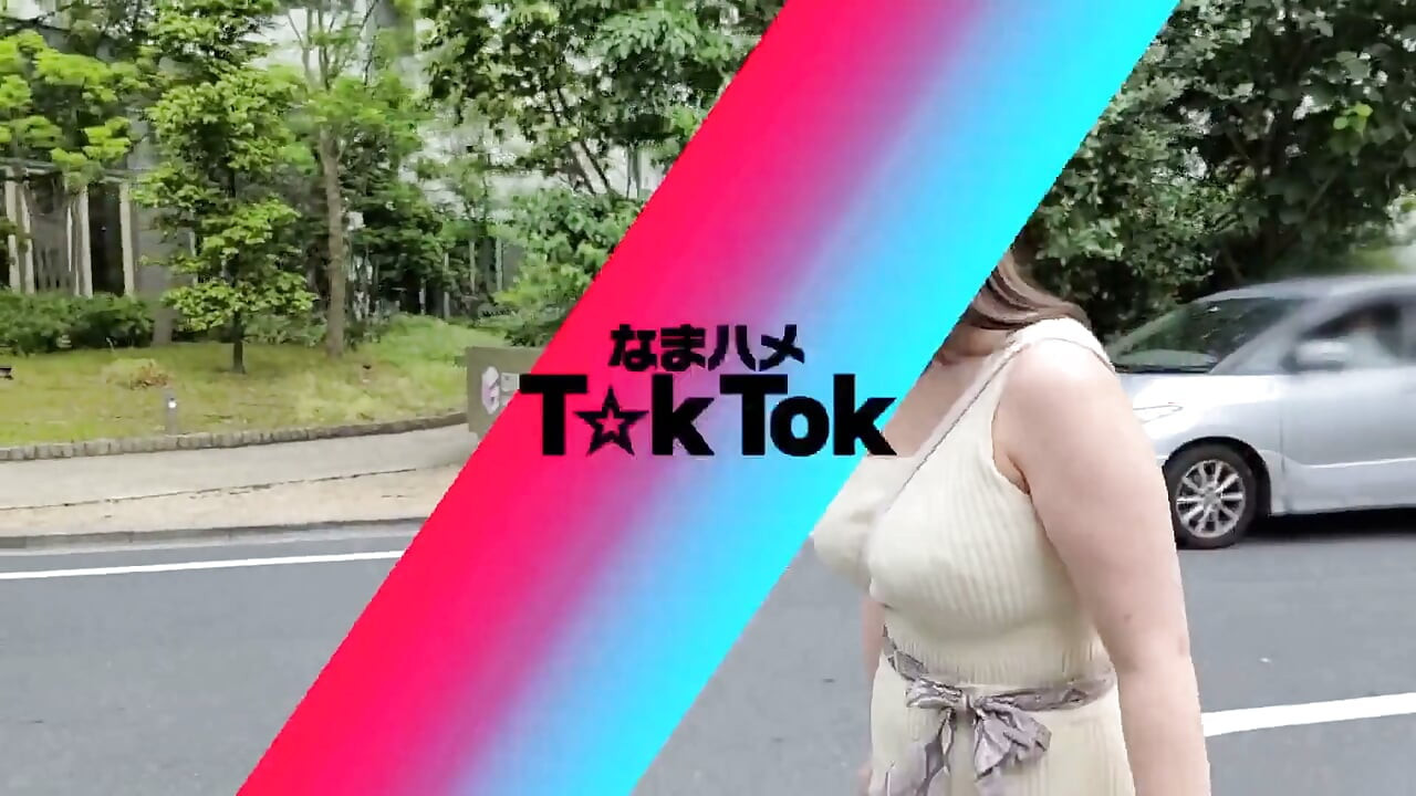 Bagian 2: bintang j-cup yang kaget pengen dientot sampai orgasme tanpa henti!