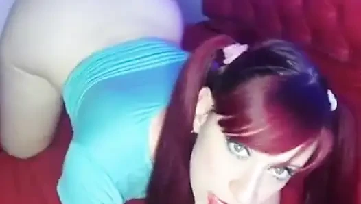 Shyyfxx si cewek rambut merah paling hot di Argentina lagi asik ngentot kontolmu posisi empat dan ngomong jorok sama kamu