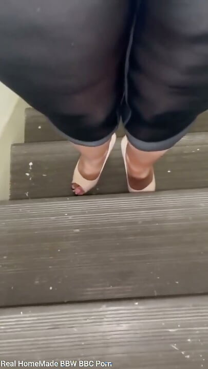 Mergând disperată după pișat pe pantalonii mei