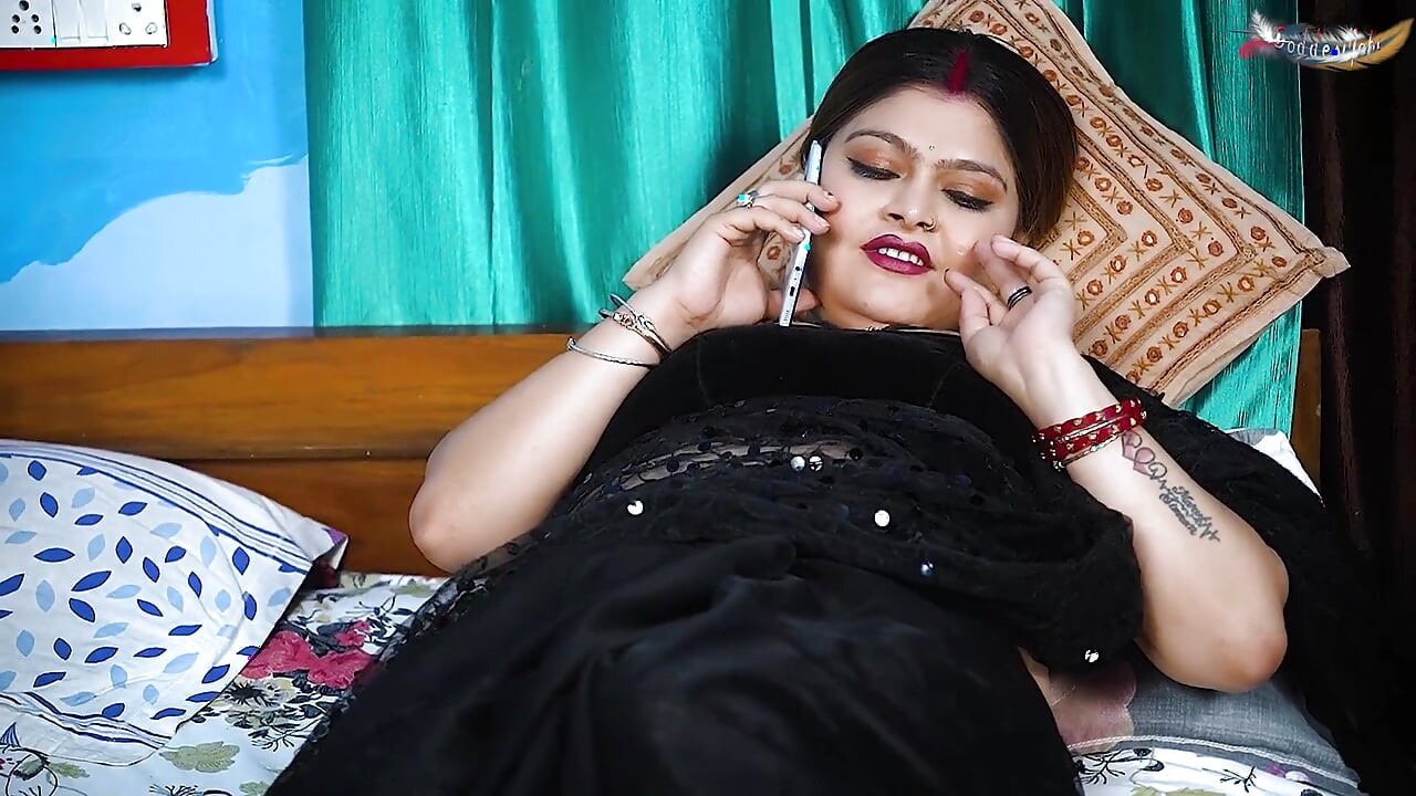 Desi Mallu Bhabhi Hardcore Fuck with Her Debar When She Was Alone at Home (hindi Audio)