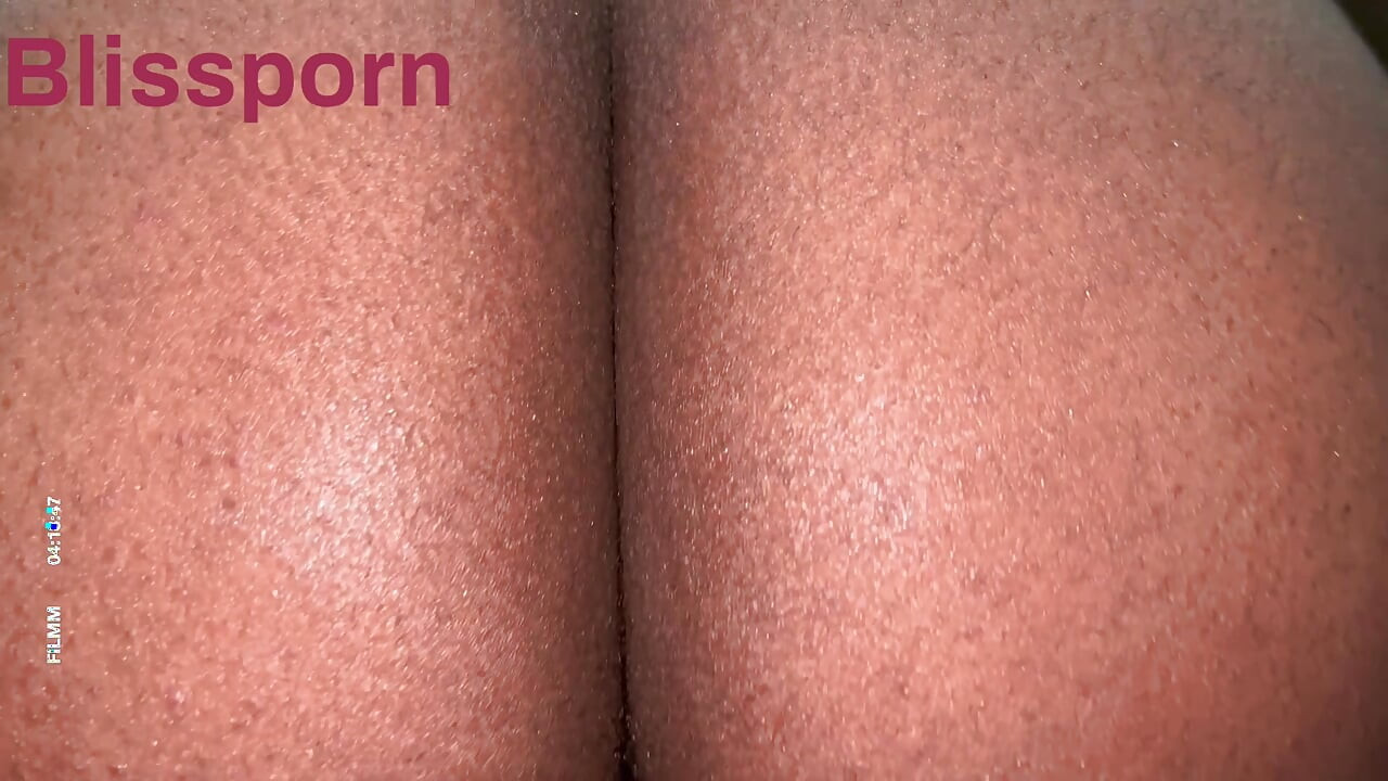 אבוני טוורק ולא שחור ענק