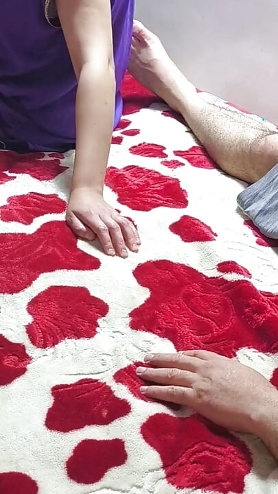 Cuckold Husband See His Wife with BBC Fuck Her Pussy