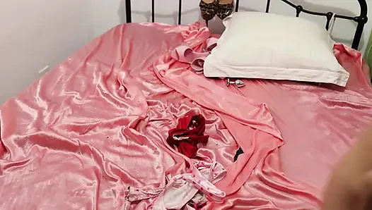 2590Eo_02_French Clothed Amateur Fuck Pussy and Love Licking Ass Hole