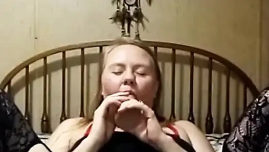 Masturbating for Cash Live