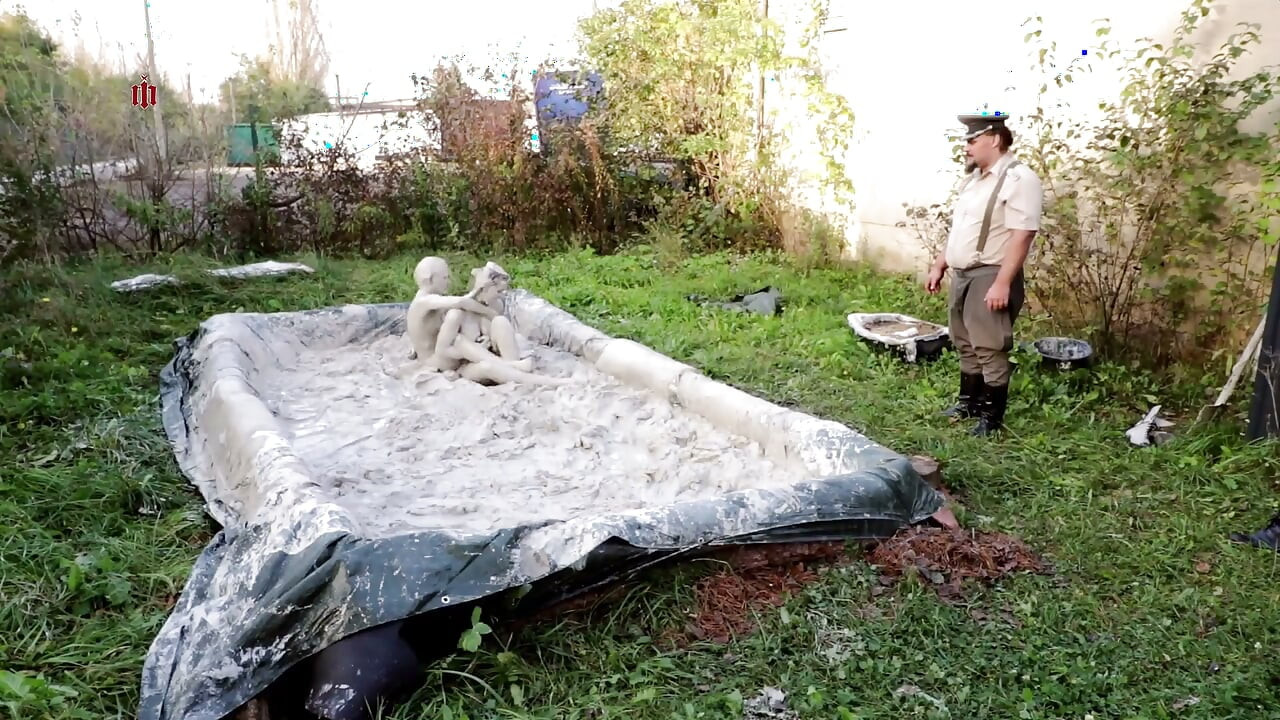 আন্দ্রেয়া হেভি লেবার সিন ৫ অফ ৫