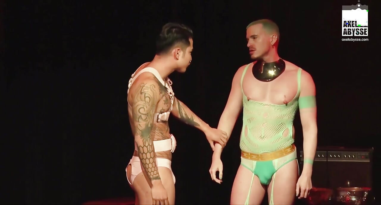 Live Fisting Performance With Anal Warriors Axel Abysse And Yoshi Kawasaki