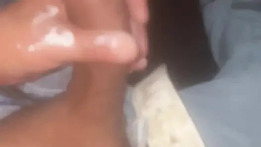 Yarak okşuyor
